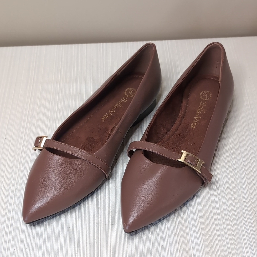 Sz 7.5-8.5W Bella-Vita Brown Leather Pointed Ballet Flats